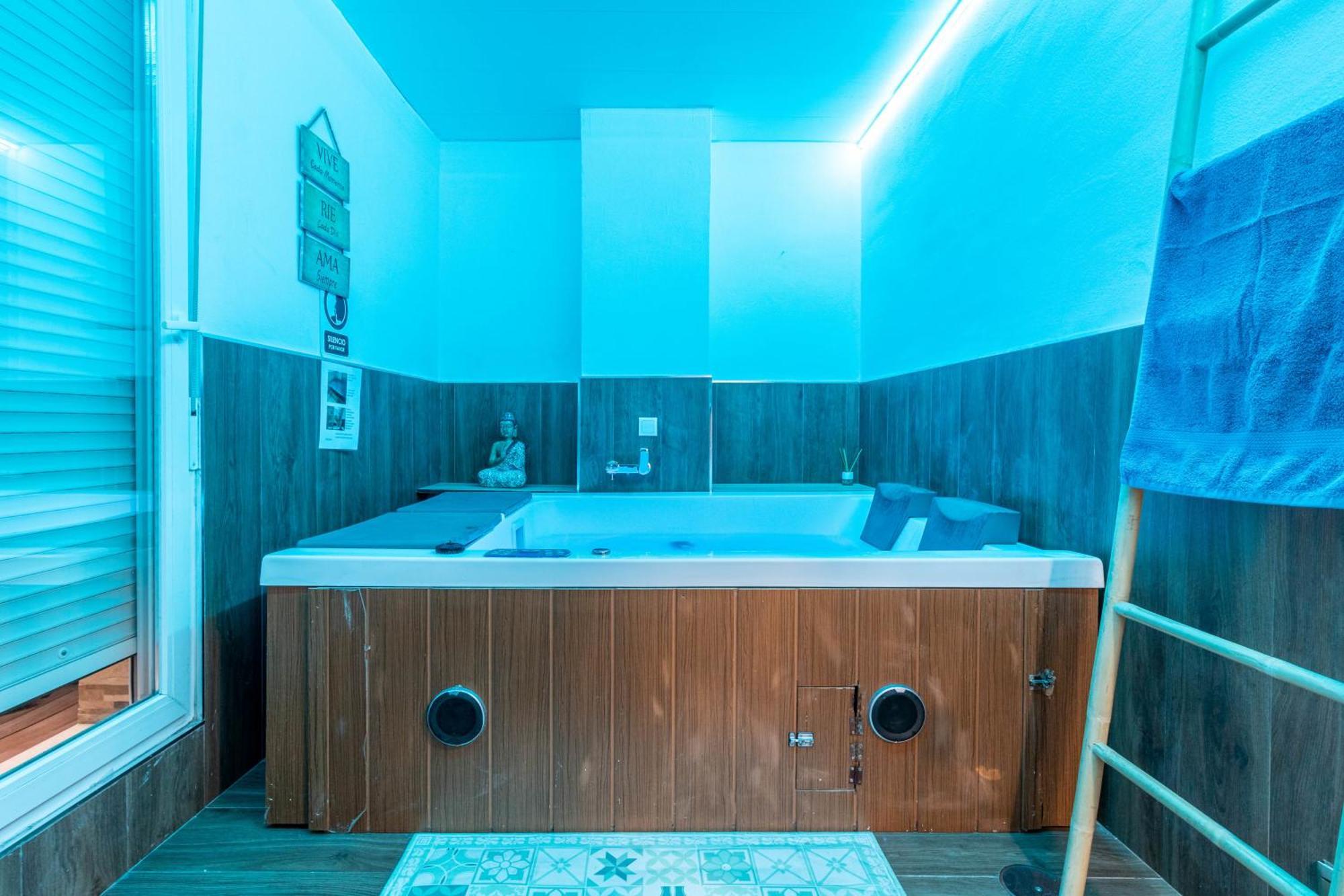Lujo A Tu Alcance Con Y Garaje Pleno Centro Appartement Huelva