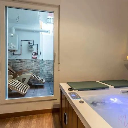 Lujo A Tu Alcance Con Spa Y Garaje Pleno Centro Huelva Buitenkant foto