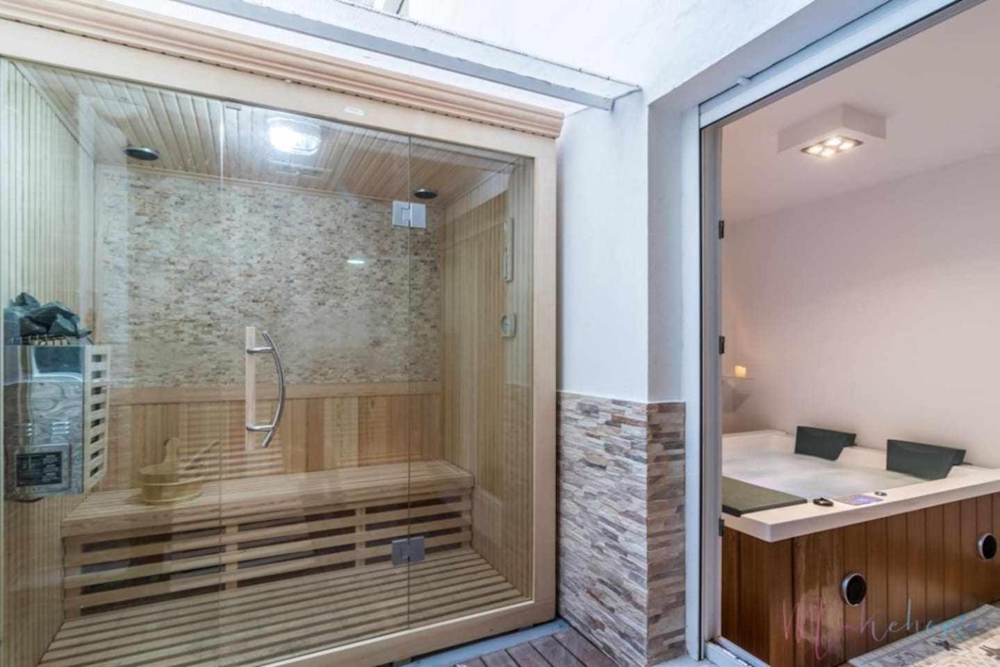 Lujo A Tu Alcance Con Y Garaje Pleno Centro Apartment Huelva